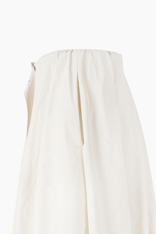 https://img.benettonmall.com/PARTS/KS/26F/SASK08641CR_MB_D13.jpg?cb=1789983961