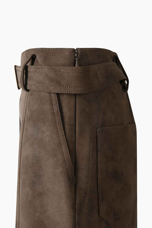 https://img.benettonmall.com/PARTS/KS/26F/SASK31661BR_MB_D4.jpg?cb=1789983961