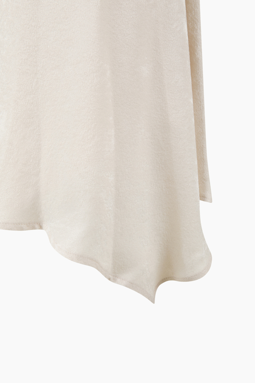 https://img.benettonmall.com/PARTS/KS/26F/SASK32661CR_MB_D5.jpg?cb=1789983961