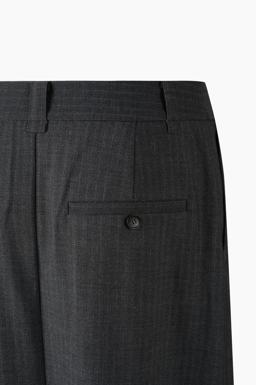 https://img.benettonmall.com/PARTS/KS/26F/SASK33661GR_MB_D4.jpg?cb=1789983961