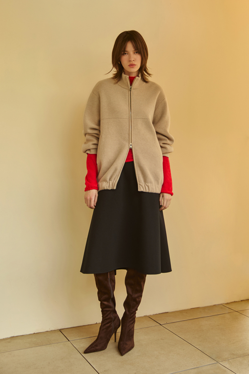https://img.benettonmall.com/PARTS/KS/26F/SASK34661BK_MB_D0.jpg?cb=1789983961