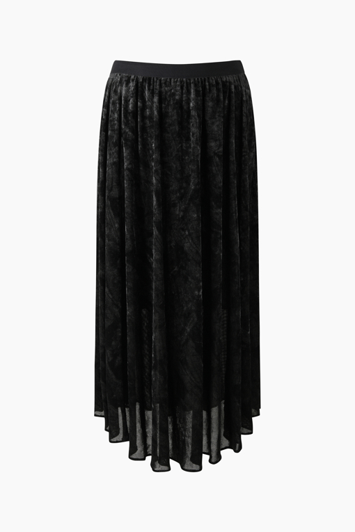 https://img.benettonmall.com/PARTS/KS/26F/SASK37661BK_MB_D0.jpg?cb=1789983961