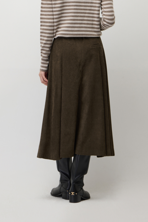 https://img.benettonmall.com/PARTS/KS/26F/SASK38661BR_MB_M2.jpg?cb=1793028892