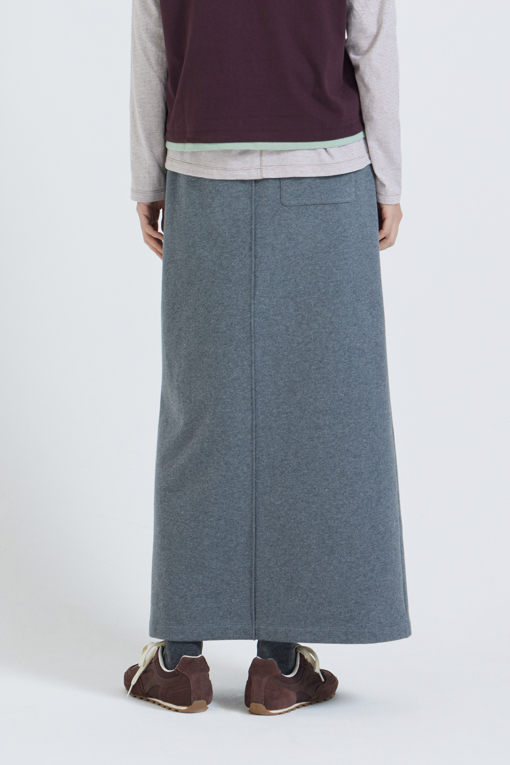 https://img.benettonmall.com/PARTS/KS/26F/SASKE2661DG_MB_M2.jpg?cb=1792404559