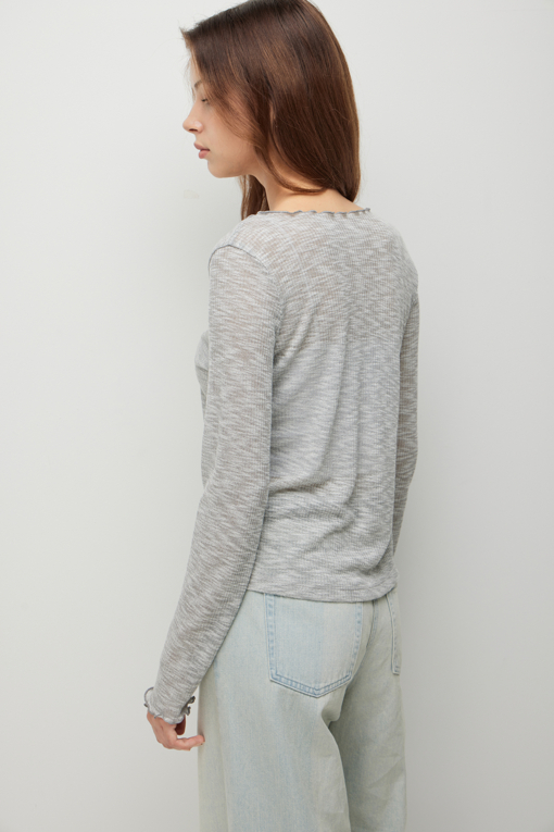 https://img.benettonmall.com/PARTS/KS/26F/SATS03641MG_MB_D4.jpg?cb=1789983961