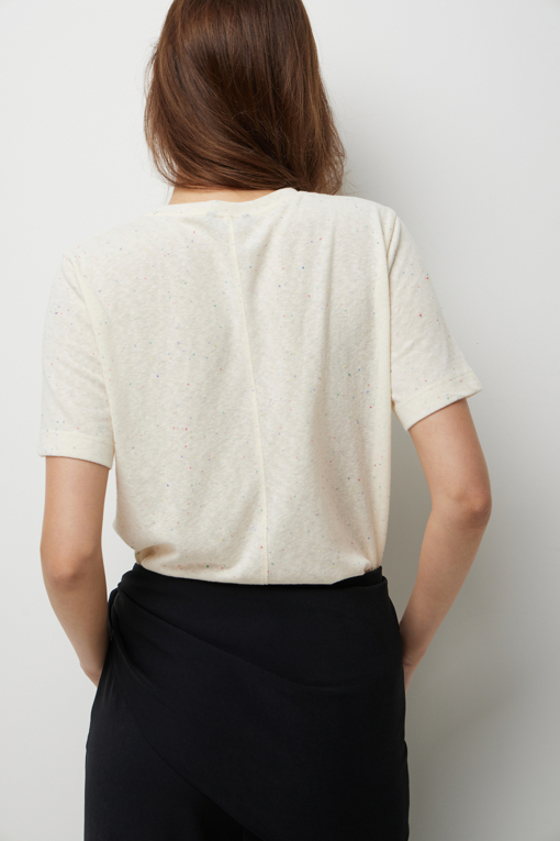https://img.benettonmall.com/PARTS/KS/26F/SATS06641CR_MB_D4.jpg?cb=1789983961