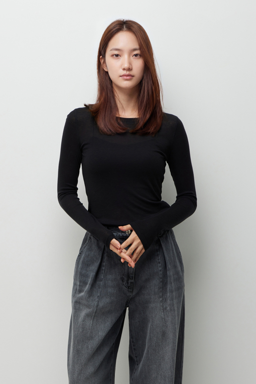 https://img.benettonmall.com/PARTS/KS/26F/SATS07641BK_MB_D0.jpg?cb=1789983961