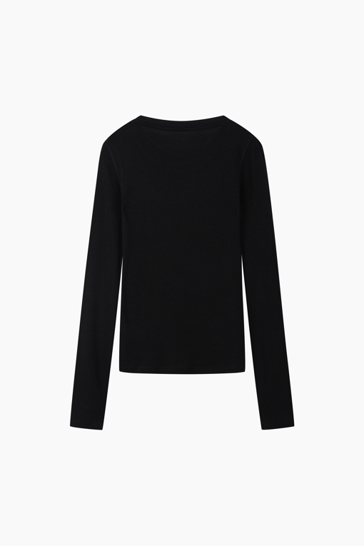 https://img.benettonmall.com/PARTS/KS/26F/SATS07641BK_MB_D11.jpg?cb=1789983961