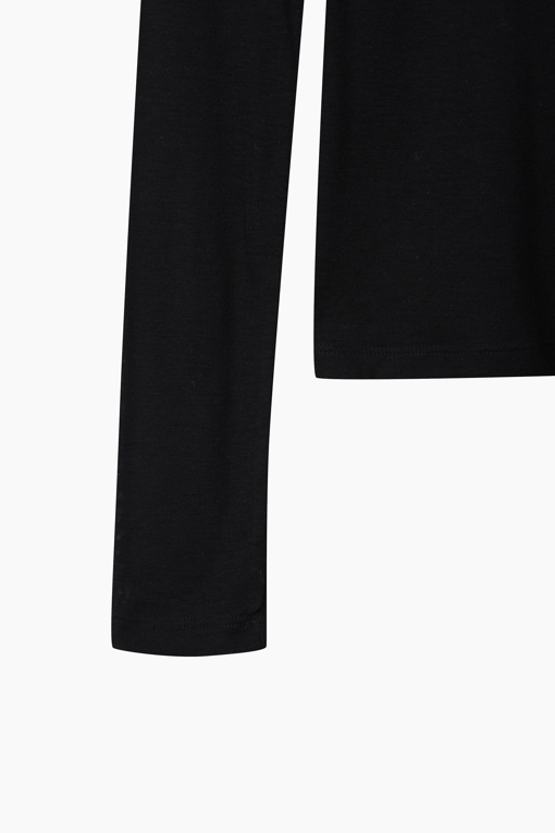 https://img.benettonmall.com/PARTS/KS/26F/SATS07641BK_MB_D13.jpg?cb=1789983961