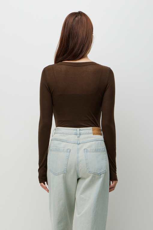 https://img.benettonmall.com/PARTS/KS/26F/SATS07641BR_MB_D2.jpg?cb=1789983961
