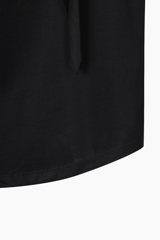 https://img.benettonmall.com/PARTS/KS/26F/SATS10641BK_MB_D14.jpg?cb=1789410927