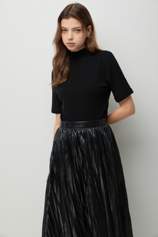 https://img.benettonmall.com/PARTS/KS/26F/SATS13641BK_MB_D3.jpg?cb=1789410927