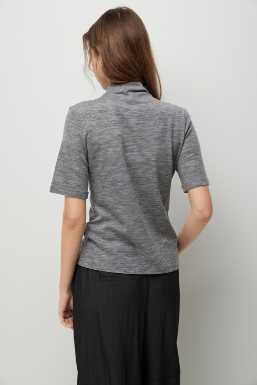 https://img.benettonmall.com/PARTS/KS/26F/SATS13641MG_MB_D4.jpg?cb=1789410927