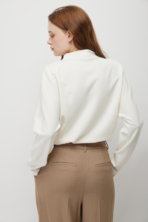 https://img.benettonmall.com/PARTS/KS/26F/SATS31661CR_MB_M4.jpg?cb=1792113748