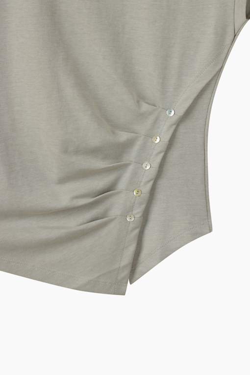 https://img.benettonmall.com/PARTS/KS/26F/SATSE1641KG_MB_D14.jpg?cb=1787100377