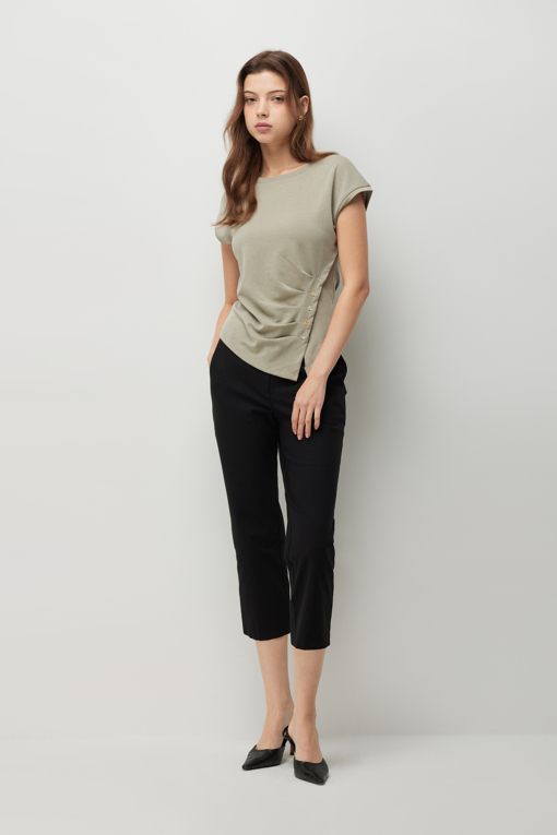 https://img.benettonmall.com/PARTS/KS/26F/SATSE1641KG_MB_D5.jpg?cb=1787100377