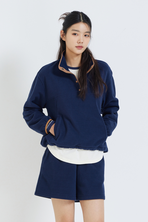 https://img.benettonmall.com/PARTS/KS/26F/SATSE3661DN_MB_M1.jpg?cb=1792404559