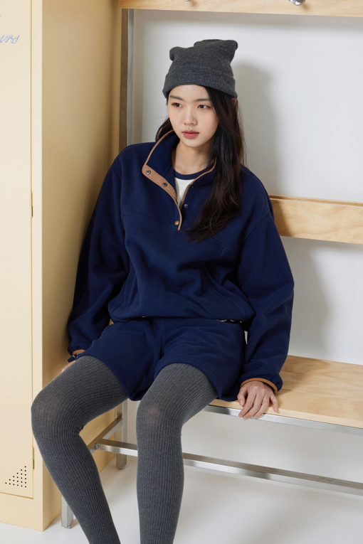 https://img.benettonmall.com/PARTS/KS/26F/SATSE3661DN_MB_M7.jpg?cb=1792404559