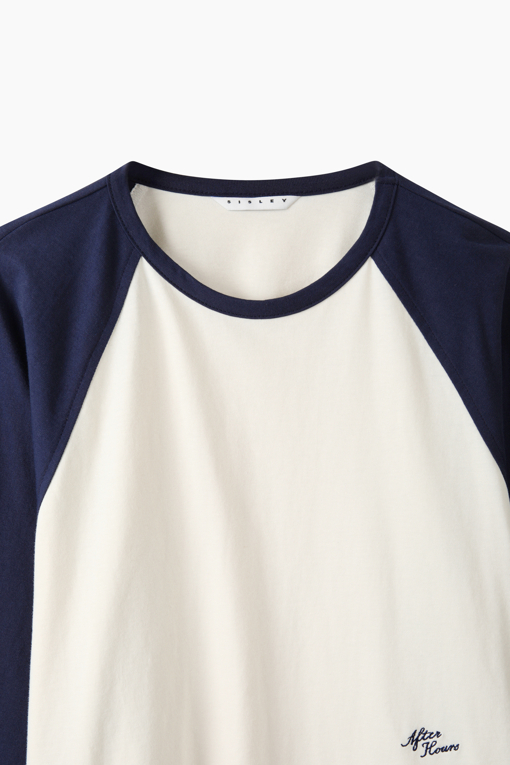 https://img.benettonmall.com/PARTS/KS/26F/SATSE4661CR_MB_D2.jpg?cb=1792404559