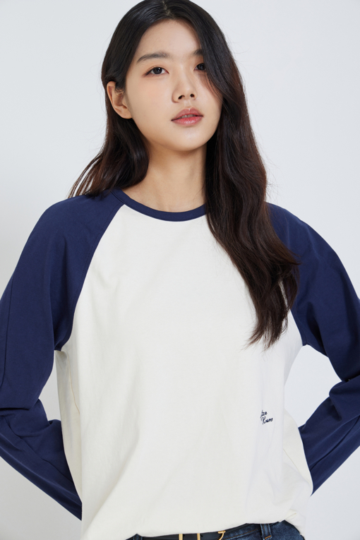 https://img.benettonmall.com/PARTS/KS/26F/SATSE4661CR_MB_M3.jpg?cb=1792404559