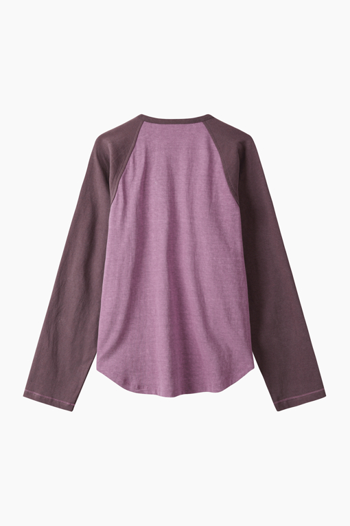 https://img.benettonmall.com/PARTS/KS/26F/SATSE4661DP_MB_D1.jpg?cb=1792404559