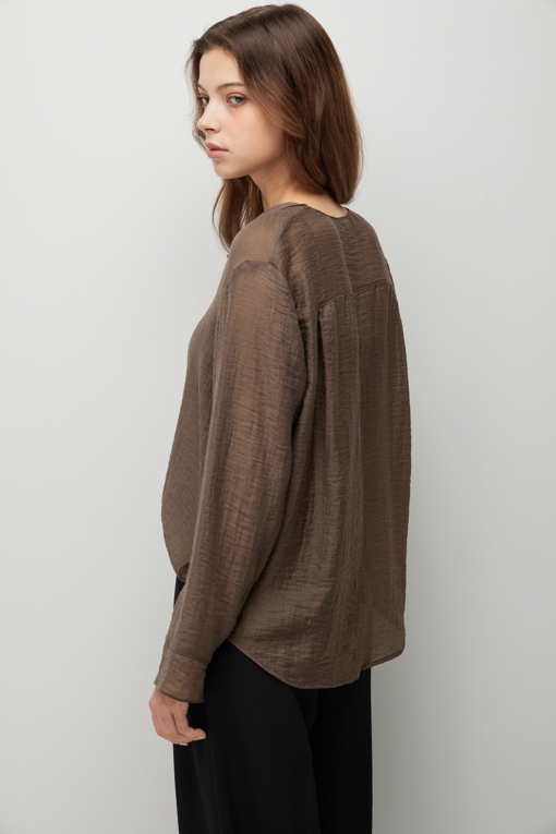 https://img.benettonmall.com/PARTS/KS/26F/SAWS03641BR_MB_D4.jpg?cb=1789410927