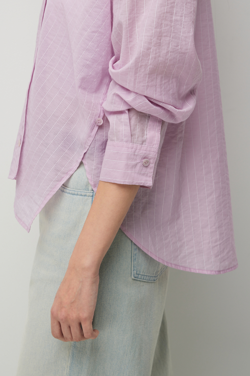 https://img.benettonmall.com/PARTS/KS/26F/SAWS05641LV_MB_D4.jpg?cb=1789410927
