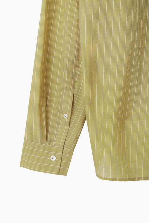 https://img.benettonmall.com/PARTS/KS/26F/SAWS05641OL_MB_D13.jpg?cb=1789410927
