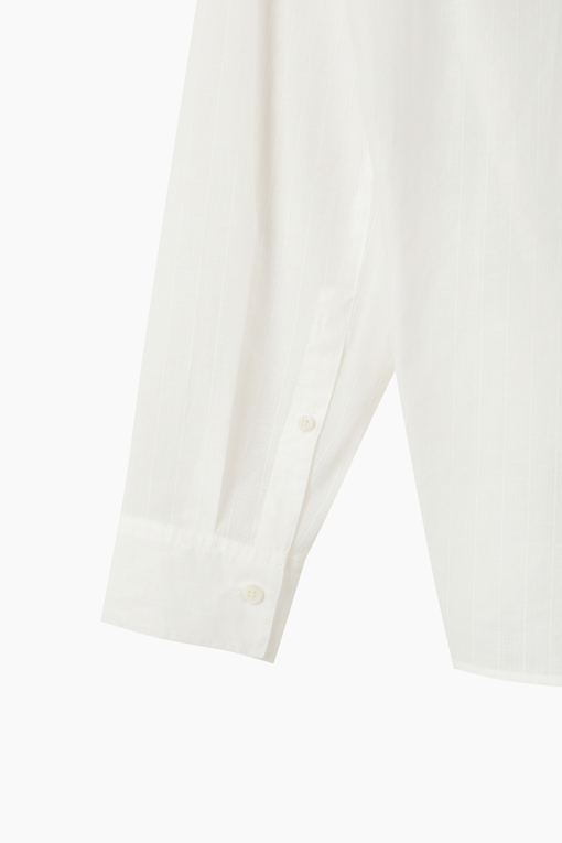 https://img.benettonmall.com/PARTS/KS/26F/SAWS05641WH_MB_D13.jpg?cb=1789410927