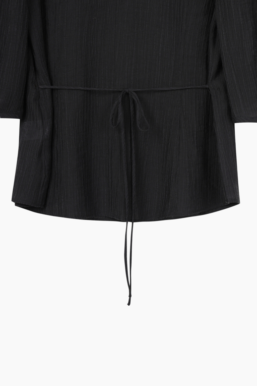 https://img.benettonmall.com/PARTS/KS/26F/SAWS06641BK_MB_D15.jpg?cb=1789983961