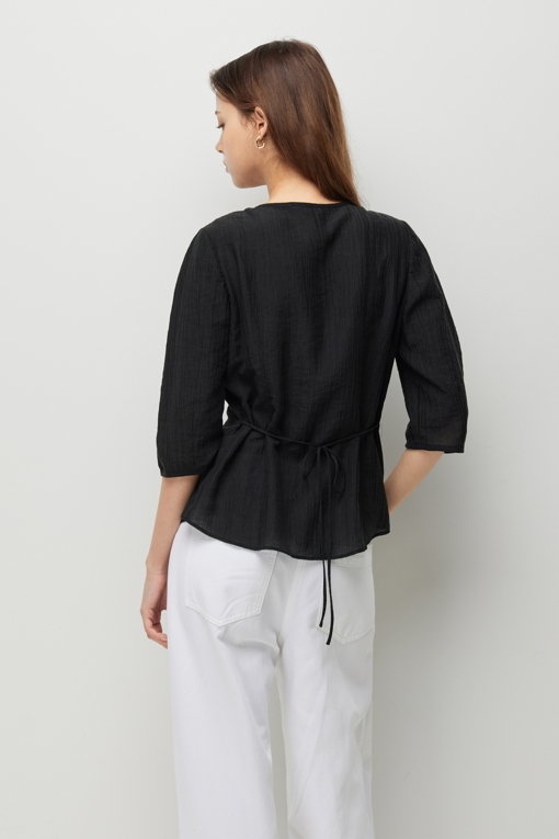 https://img.benettonmall.com/PARTS/KS/26F/SAWS06641BK_MB_D2.jpg?cb=1789983961