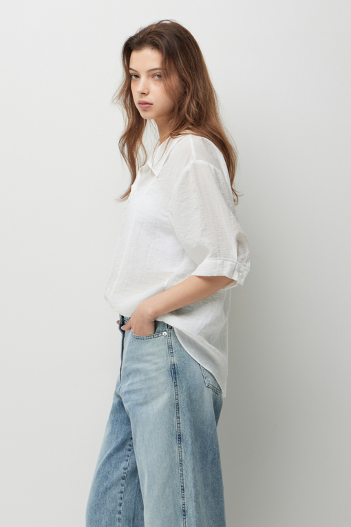 https://img.benettonmall.com/PARTS/KS/26F/SAWS08641IV_MB_D1.jpg?cb=1789983961