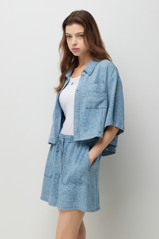 https://img.benettonmall.com/PARTS/KS/26F/SAWS10641BL_MB_D1.jpg?cb=1789410927