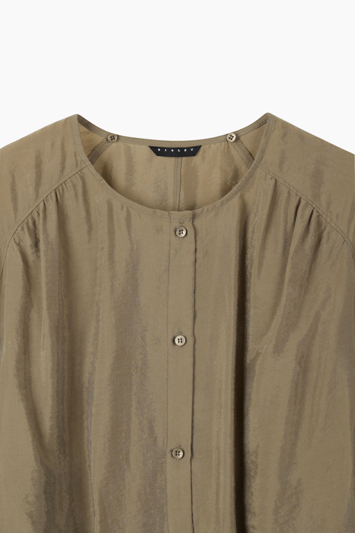 https://img.benettonmall.com/PARTS/KS/26F/SAWS11641CA_MB_D12.jpg?cb=1789410927