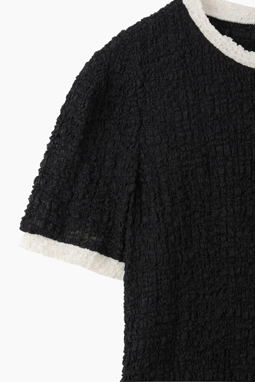 https://img.benettonmall.com/PARTS/KS/26F/SAWS12641BK_MB_D13.jpg?cb=1789410927