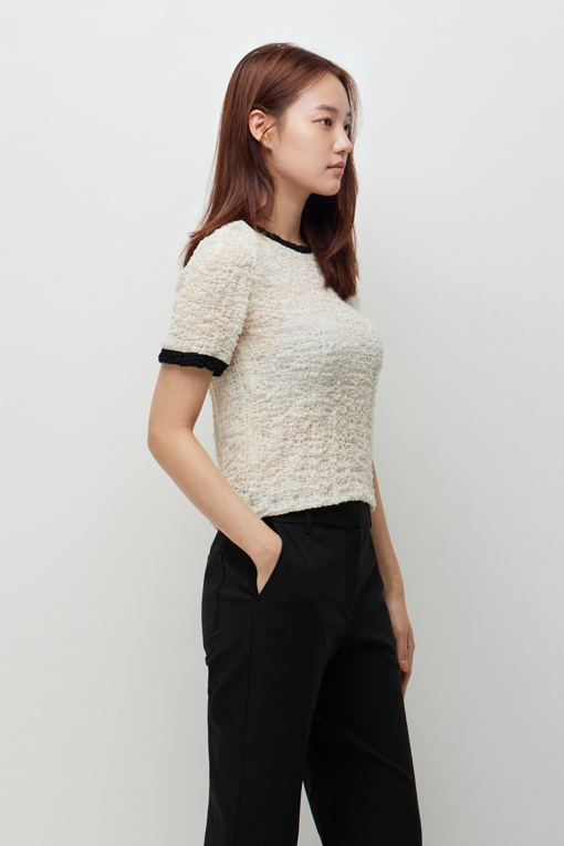https://img.benettonmall.com/PARTS/KS/26F/SAWS12641IV_MB_D1.jpg?cb=1789410927