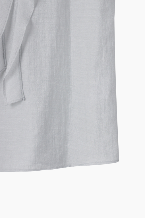 https://img.benettonmall.com/PARTS/KS/26F/SAWS13641LB_MB_D13.jpg?cb=1789410927