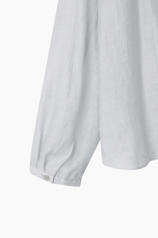 https://img.benettonmall.com/PARTS/KS/26F/SAWS13641LB_MB_D14.jpg?cb=1789410927