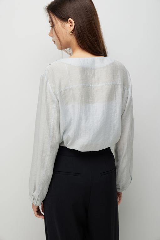 https://img.benettonmall.com/PARTS/KS/26F/SAWS13641LB_MB_D4.jpg?cb=1789410927
