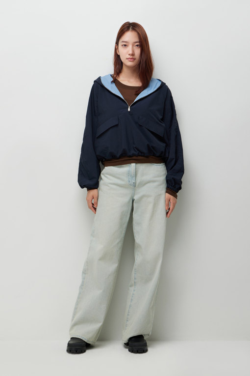 https://img.benettonmall.com/PARTS/KS/26F/SAWS14641DN_MB_D5.jpg?cb=1789410927