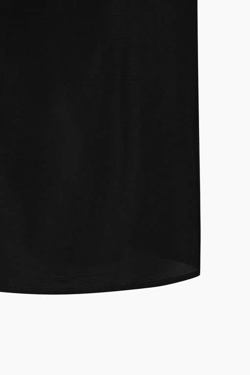 https://img.benettonmall.com/PARTS/KS/26F/SAWS15641BK_MB_D3.jpg?cb=1789410927