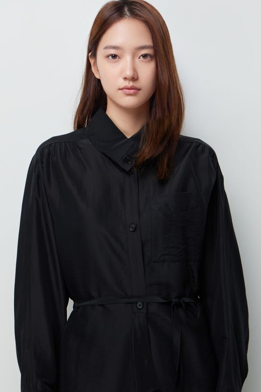 https://img.benettonmall.com/PARTS/KS/26F/SAWS15641BK_MB_M3.jpg?cb=1789410927