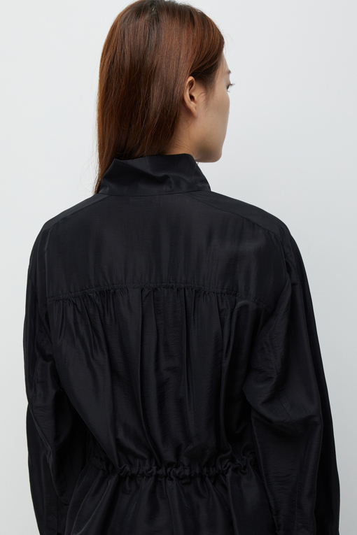 https://img.benettonmall.com/PARTS/KS/26F/SAWS15641BK_MB_M4.jpg?cb=1789410927
