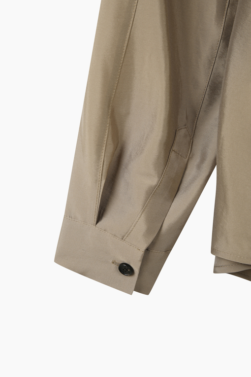 https://img.benettonmall.com/PARTS/KS/26F/SAWS15641ED_MB_D5.jpg?cb=1790808094