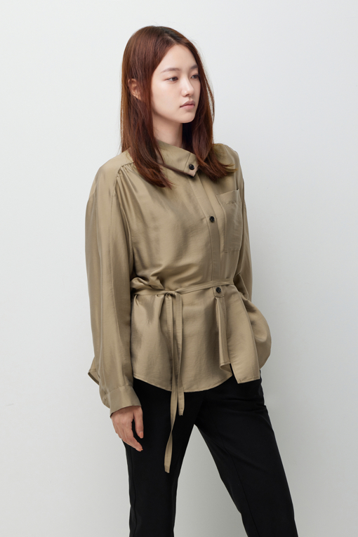 https://img.benettonmall.com/PARTS/KS/26F/SAWS15641ED_MB_M1.jpg?cb=1790808094