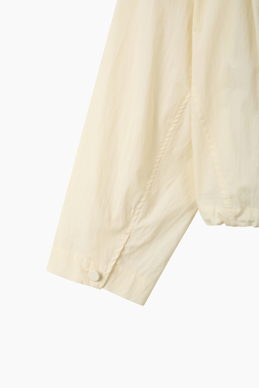 https://img.benettonmall.com/PARTS/KS/26F/SAWS16641CR_MB_D15.jpg?cb=1789410927