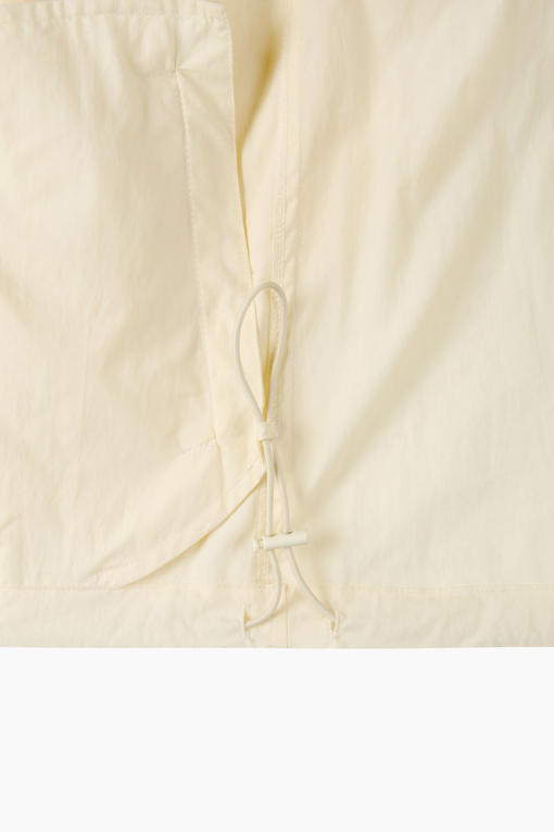 https://img.benettonmall.com/PARTS/KS/26F/SAWS16641CR_MB_D16.jpg?cb=1789410927