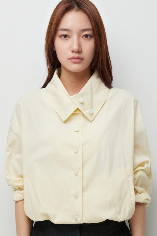 https://img.benettonmall.com/PARTS/KS/26F/SAWS16641CR_MB_D3.jpg?cb=1789410927