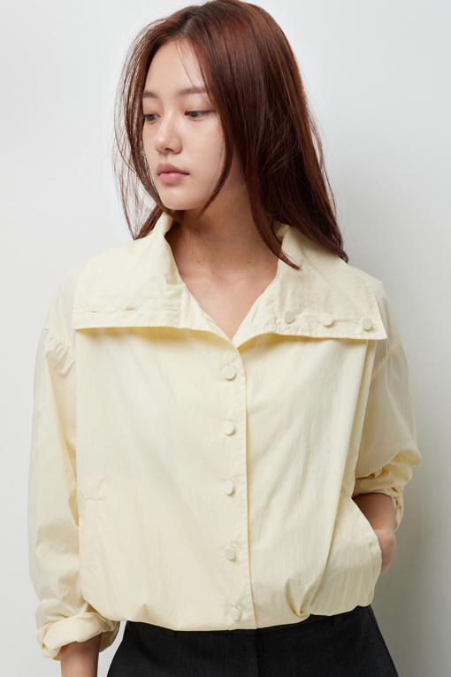 https://img.benettonmall.com/PARTS/KS/26F/SAWS16641CR_MB_D4.jpg?cb=1789410927
