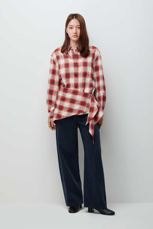 https://img.benettonmall.com/PARTS/KS/26F/SAWS34661RD_MB_M5.jpg?cb=1789983961